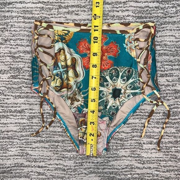 NWT ADRIANA DEGREAS Sea Biscuit High
Waisted Bikini Green Small - Picture 6 of 9